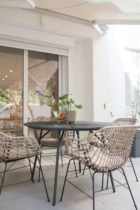 Luxury Studio With Garden Next To Acropolis Atény Exteriér fotografie